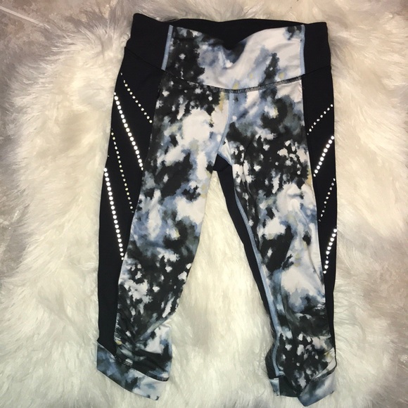 Lululemon leggings (bundle my lulu=deal!) - Picture 3 of 3